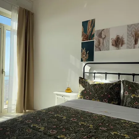 Casa Cibella Authentic Charme Apartment *
